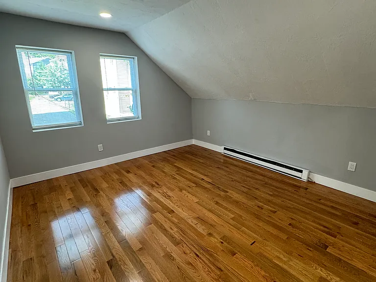 773 Pleasant St #4 — Photo 5