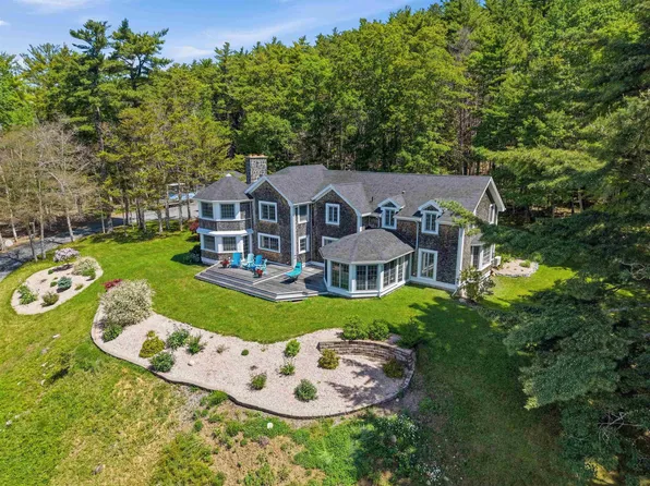6010 Highway 332, Middle Lahave, NS B4V 2X4