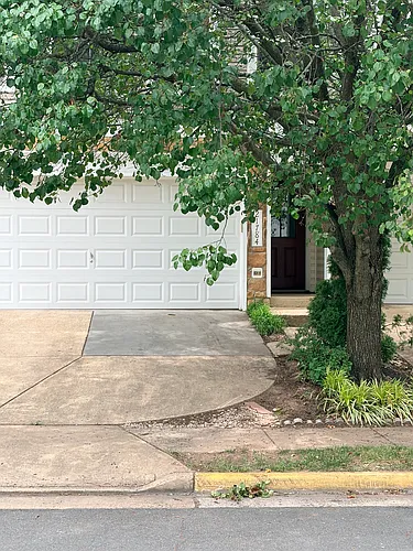 21784 Oakville Ter Photo 1