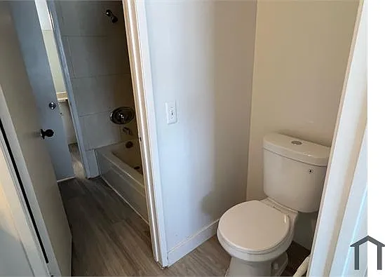 2112 Comet Ave #E — Photo 8