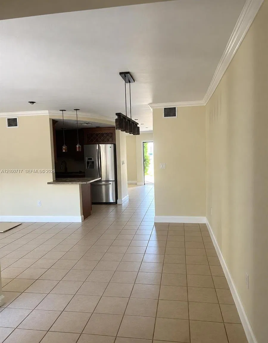 Adlerama Estates — Photo 2