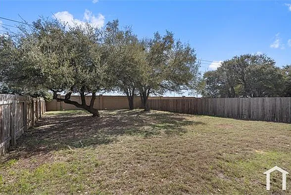 2516 Socorro Bnd — Photo 29