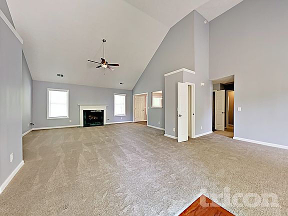 3rd image of 35 Pooles Bend Way