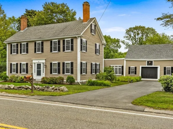 28 Spring St, Hanson, MA 02341