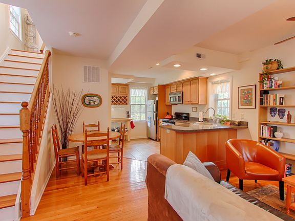 2nd image of 16 Mendham Ave
