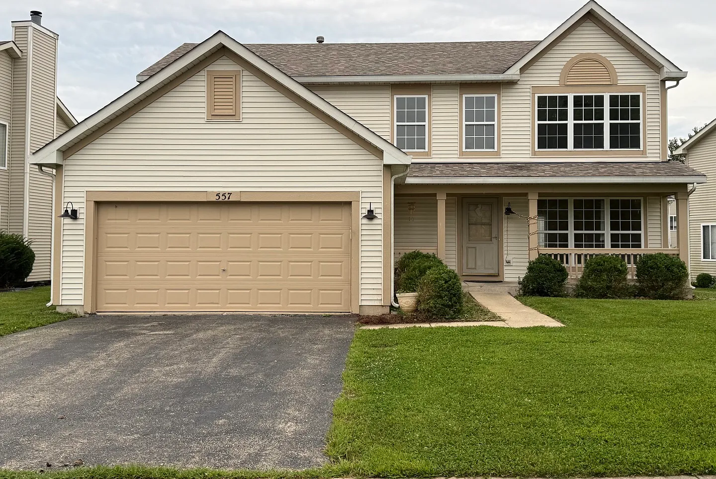 4 bed, 2.5 bath, 2128 sqft, $2,950 — Photo 1