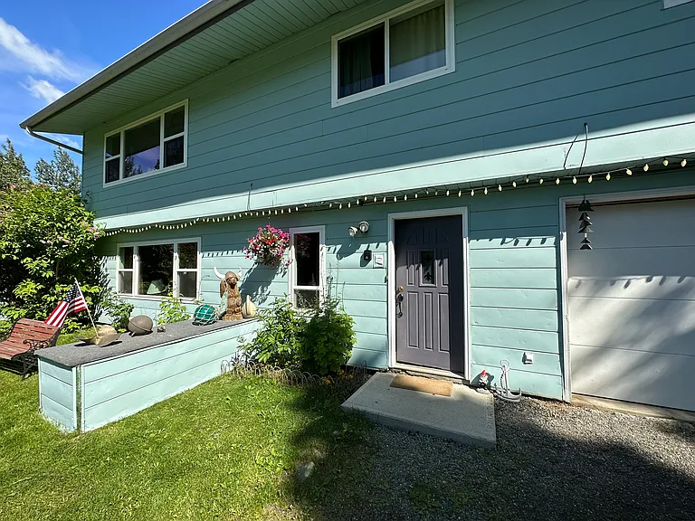 7246 Old Hillside Way — Photo 2