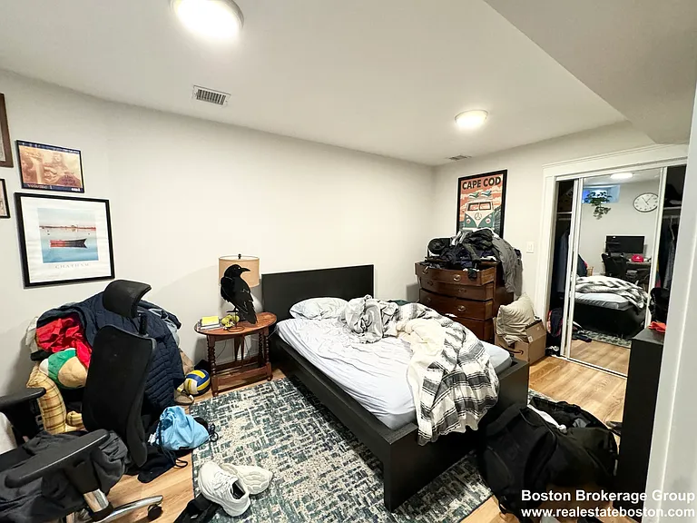7 Grant St #1 — Photo 5