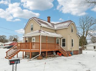 14 Elm St, Bessemer, PA 16112