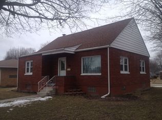 483 S 4th St, Sebewaing, MI 48759