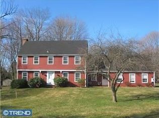 19 Fairfield Ln, Doylestown, PA 18901