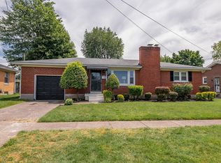 2242 Farnsley Rd, Shively, KY 40216