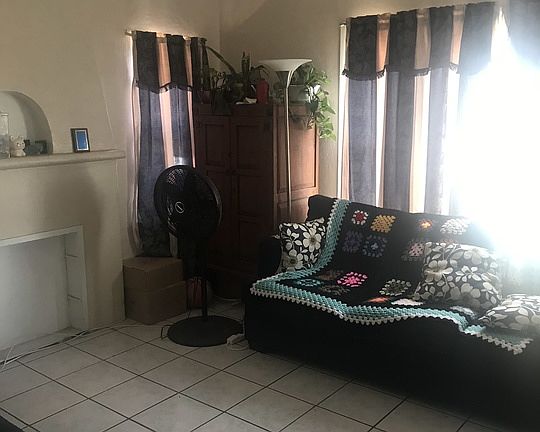 4th image of 11631 Birch Ave