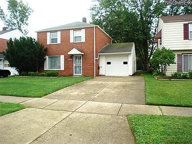 1st image of 20300 Crystal Ave