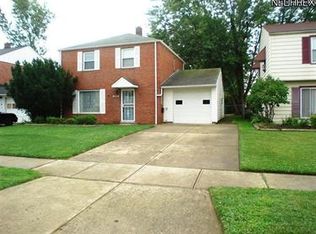 20300 Crystal Ave, Euclid, OH 44123