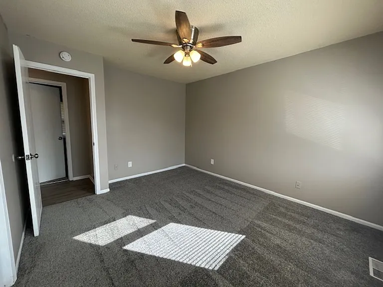 219 N Garrison Ave — Photo 11