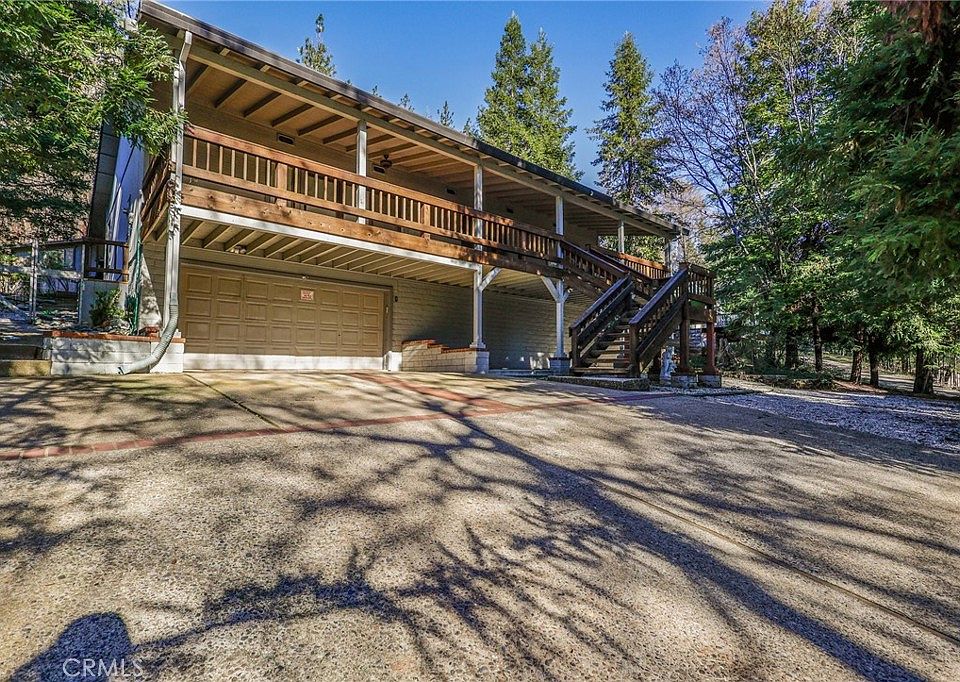 1st image of 20332 Lakeview Dr