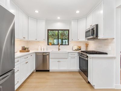 3015 Henrietta Ave, La Crescenta, CA, 91214