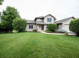 8709 S Rood Rd, Kingston, IL 60145