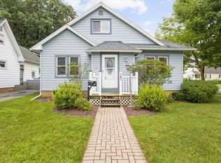 197 Wildwood Dr, Rochester, NY 14616