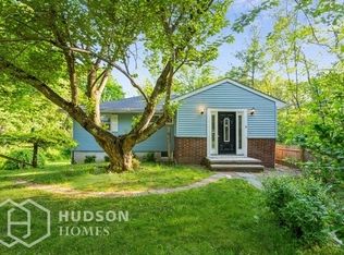 6 Mountain Orchard Rd #1, Bethel, CT 06801