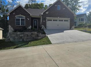 916 Hanover Way, Washington, MO 63090