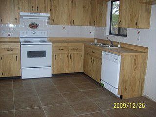 2nd image of 619 10th St