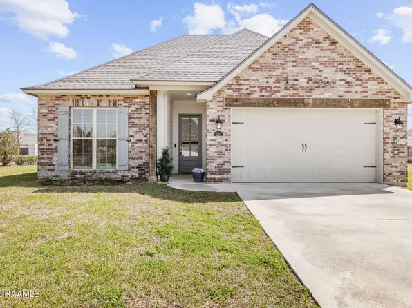 201 Bennington Ln, Youngsville, LA 70592