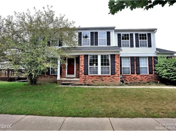3268 Monument Dr, Ann Arbor, MI 48108