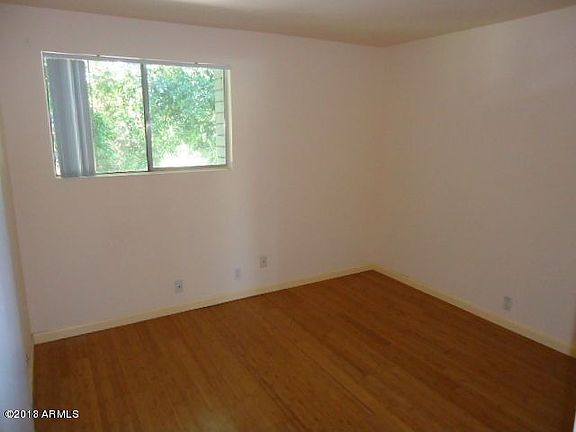 5th image of 1702 W Tuckey Ln Unit 210