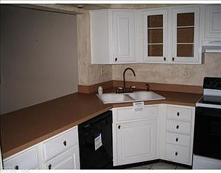 1st image of 726 Coquina Ln