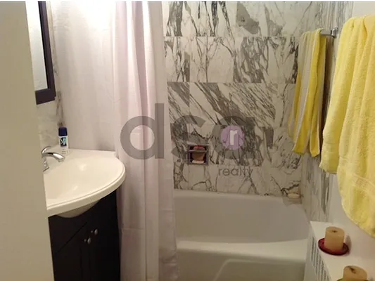 Rented by DSA Realty | media 23