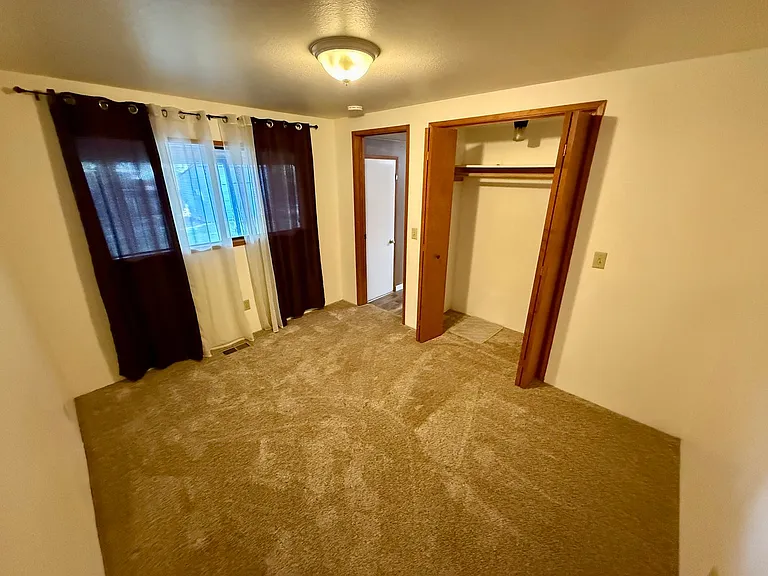 1009 Chestnut St — Photo 17