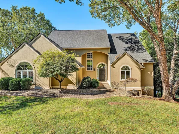 103 Haines Point Ter, Forest, VA 24551