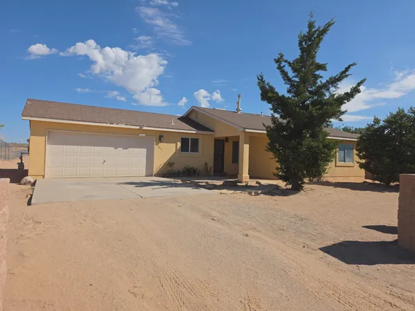 5051 27th Ave NE, Rio Rancho, NM 87144
