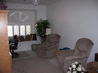 5th image of 871 N Harmony Ave