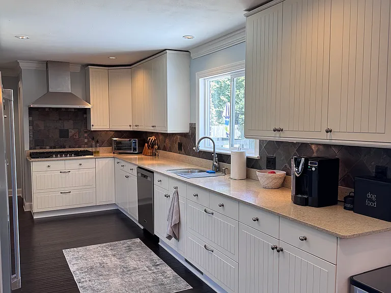 1436 Sir Richard Rd — Photo 14