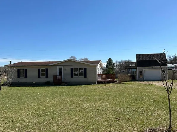 20019 Northrup Dr, Howard City, MI 49329