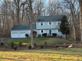 36 Wellsweep Dr, Madison, CT 06443