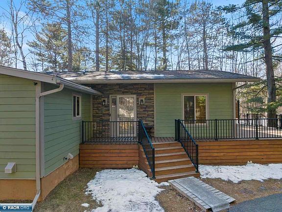 4th image of 3919 E Long Lake Dr