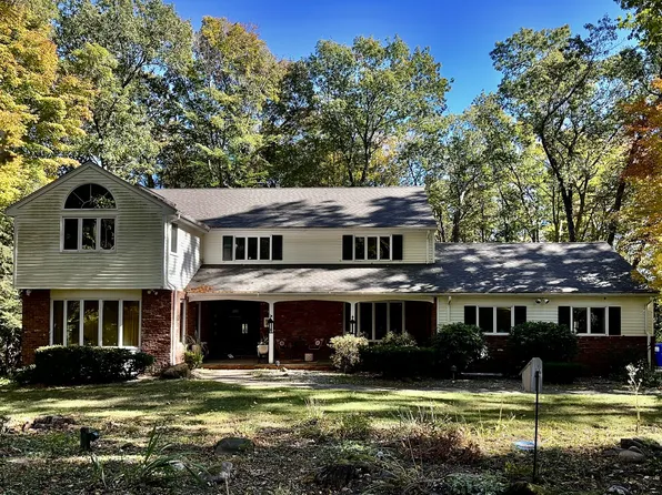 64 Hurdle Fence Drive, Avon, CT 06001