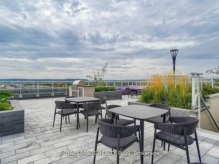 1050 Main St E #208 — Photo 33