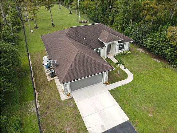 2nd image of 2520 20th Ave NE