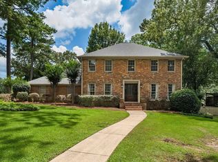 3401 Water Oak Dr, Vestavia, AL 35243