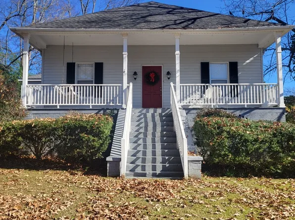3004 23rd Dr, Valley, AL 36854