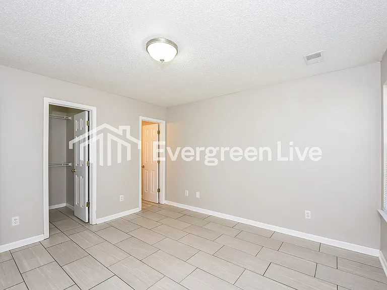 107 Sterling Hills Cir — Photo 10