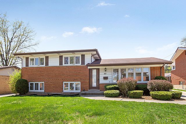 1st image of 40 Peyton Dr