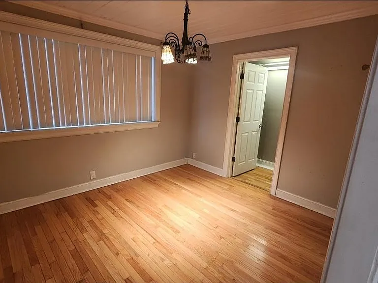 361 Roebuck Dr — Photo 11