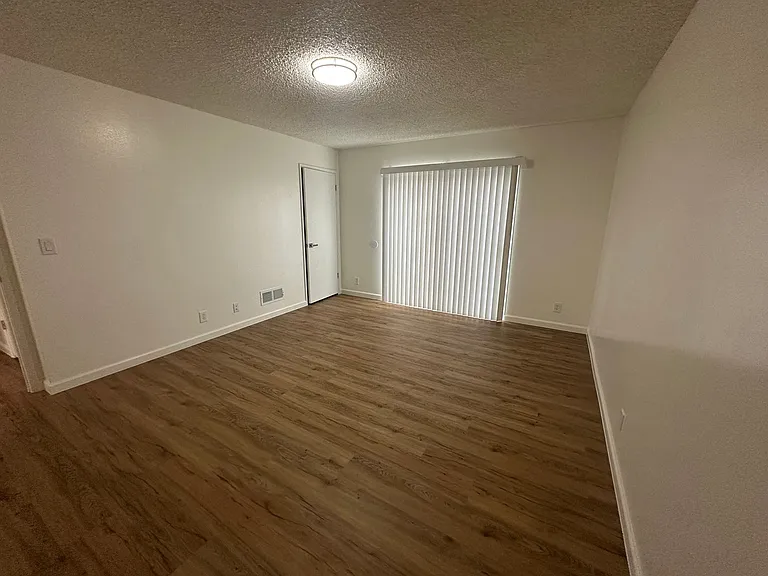 547 De Leon Dr — Photo 22