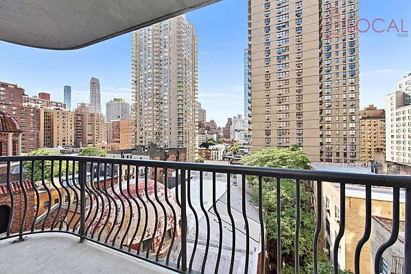 Rented by Keller Williams NYC | media 8